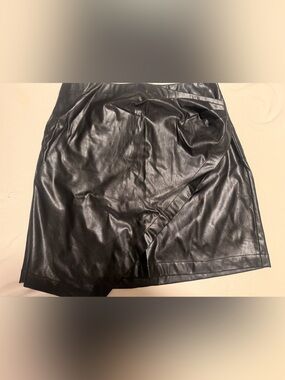 Nine West Black Faux Leather Mini Skirt